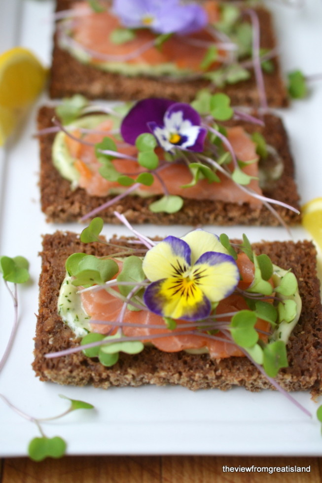 Pretty Salmon Sandwiches with Edible Flowers